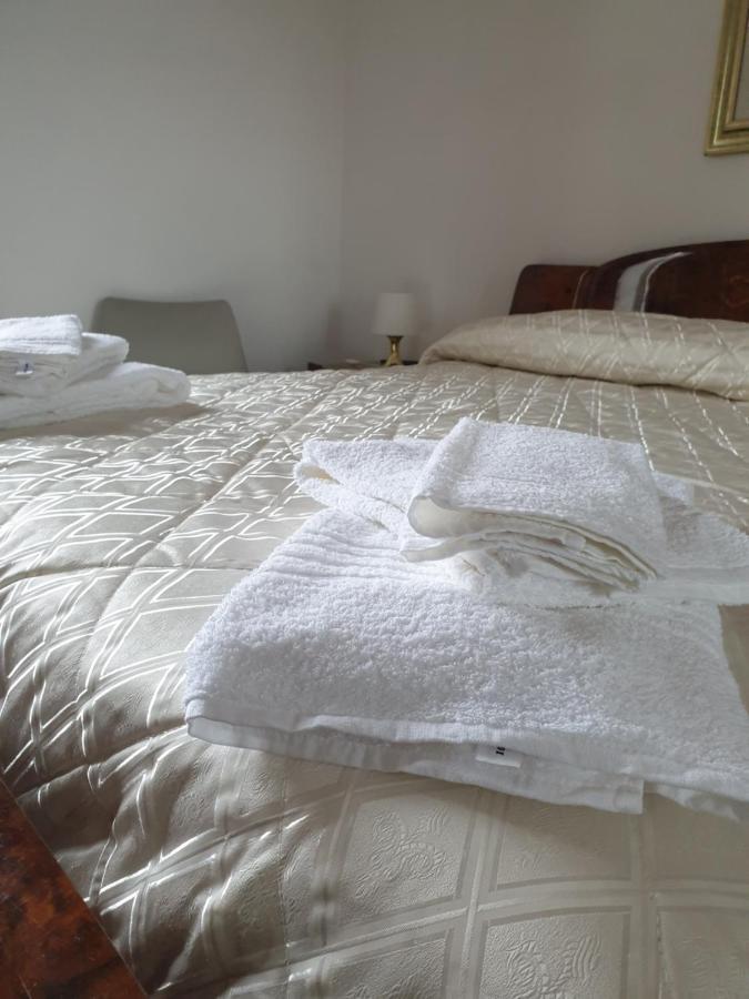 B&B Casa Baronale Castelsaraceno Eksteriør bilde